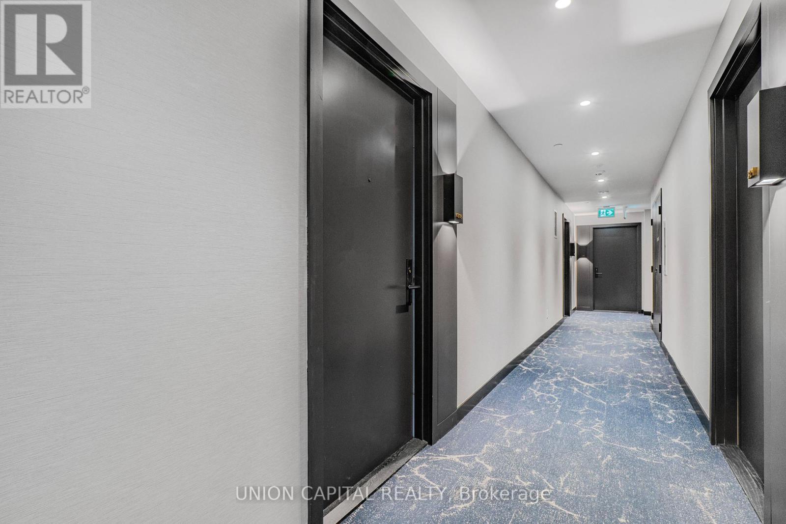 306 - 500 Dupont Street, Toronto, ON - Indoor Photo Showing Other Room