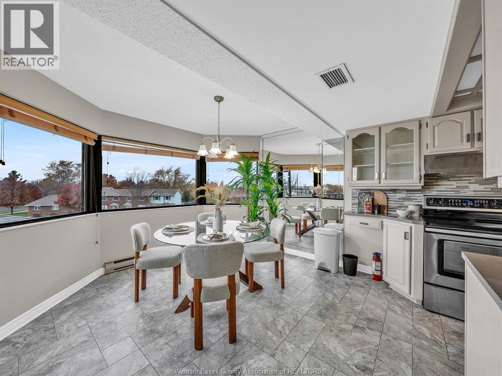 109 Robson Rd. Unit# 201, Leamington, ON - Indoor