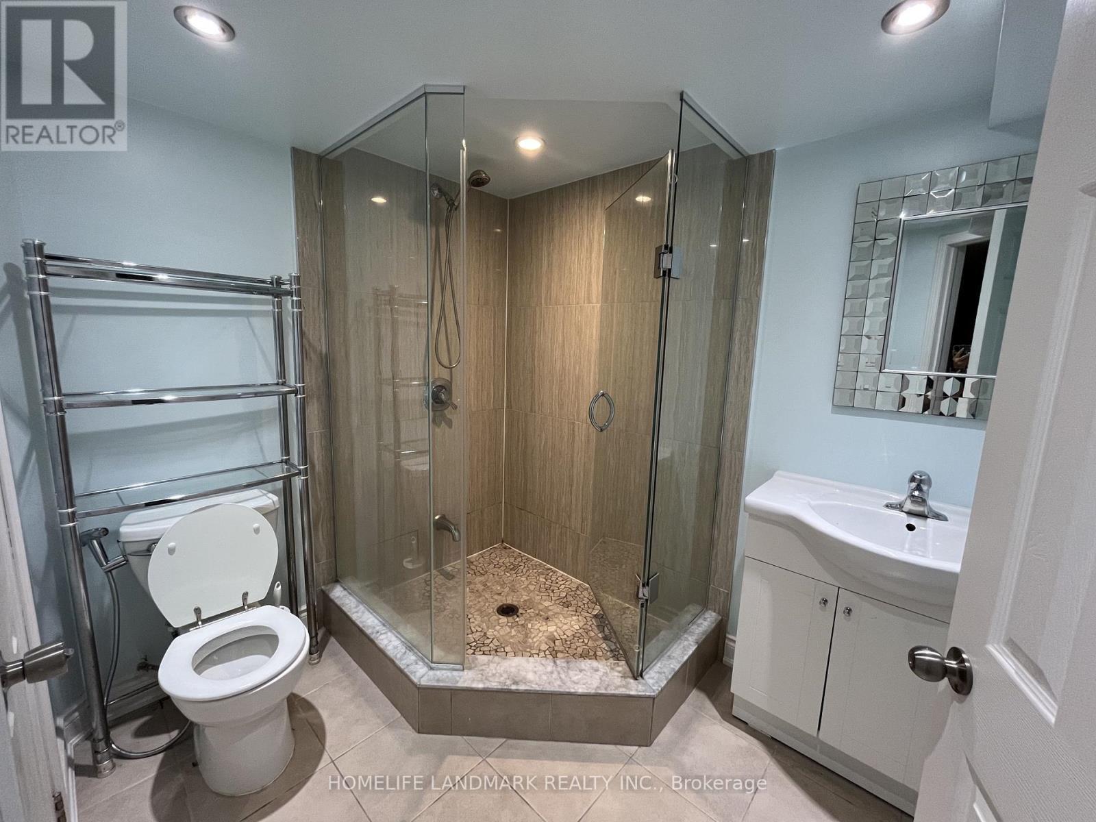 Basement - 3761 Partition Road, Mississauga, ON - Indoor Photo Showing Bathroom