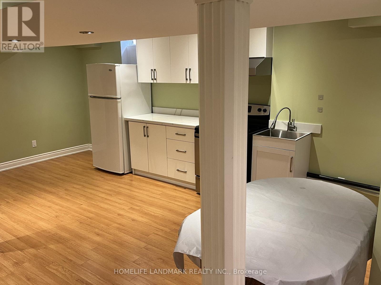 Basement - 3761 Partition Road, Mississauga, ON - Indoor Photo Showing Kitchen