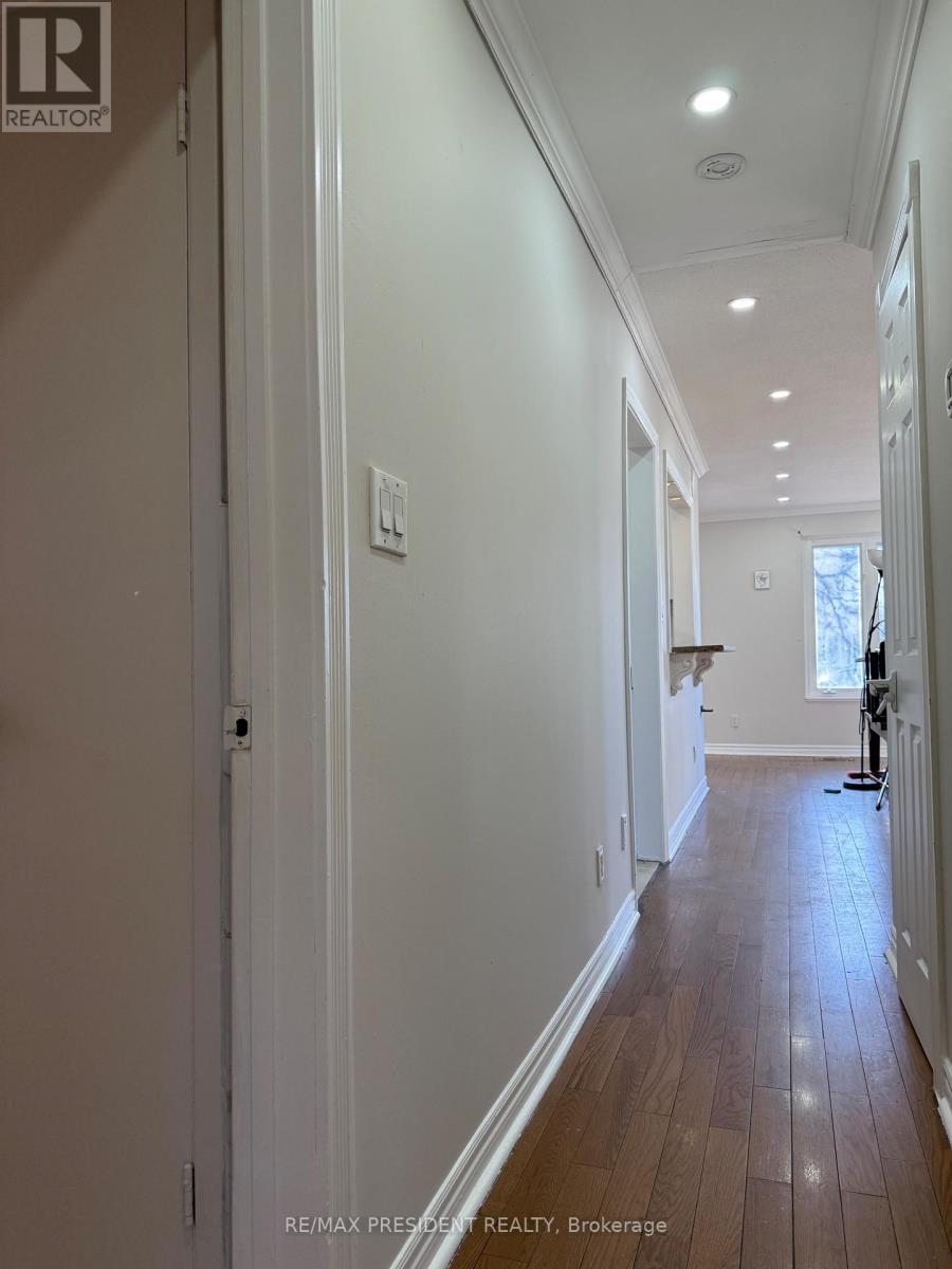 55 Esplanade Road, Brampton, ON - Indoor Photo Showing Other Room