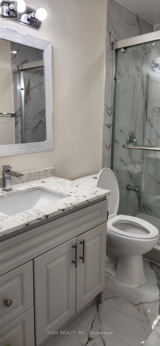 46 Meadowcrest Lane, Brampton, ON - Indoor Photo Showing Bathroom