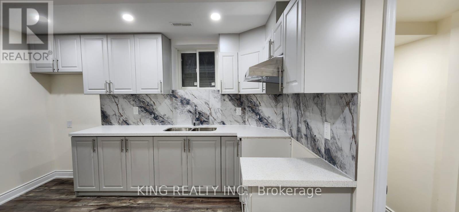 46 Meadowcrest Lane, Brampton, ON - Indoor