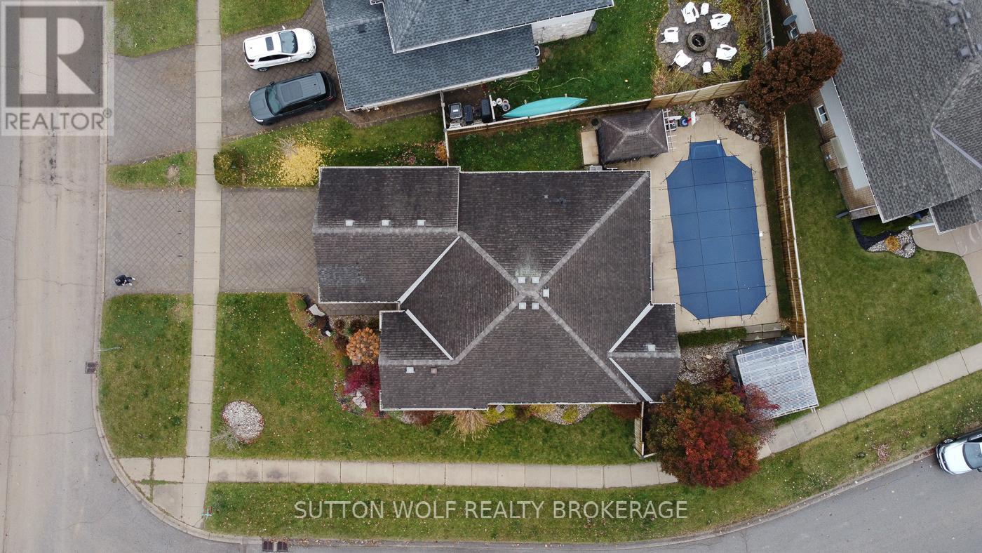 501 Darcy Drive, Strathroy-Caradoc (Ne), ON -