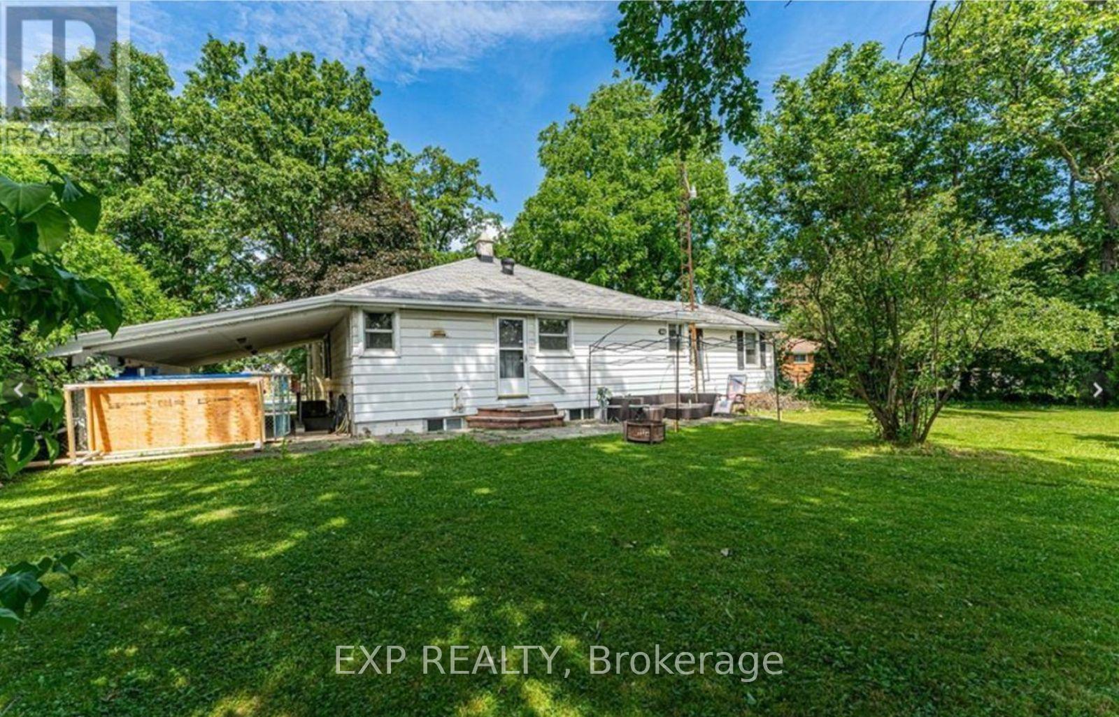 879 West 5Th Street, Hamilton, ON