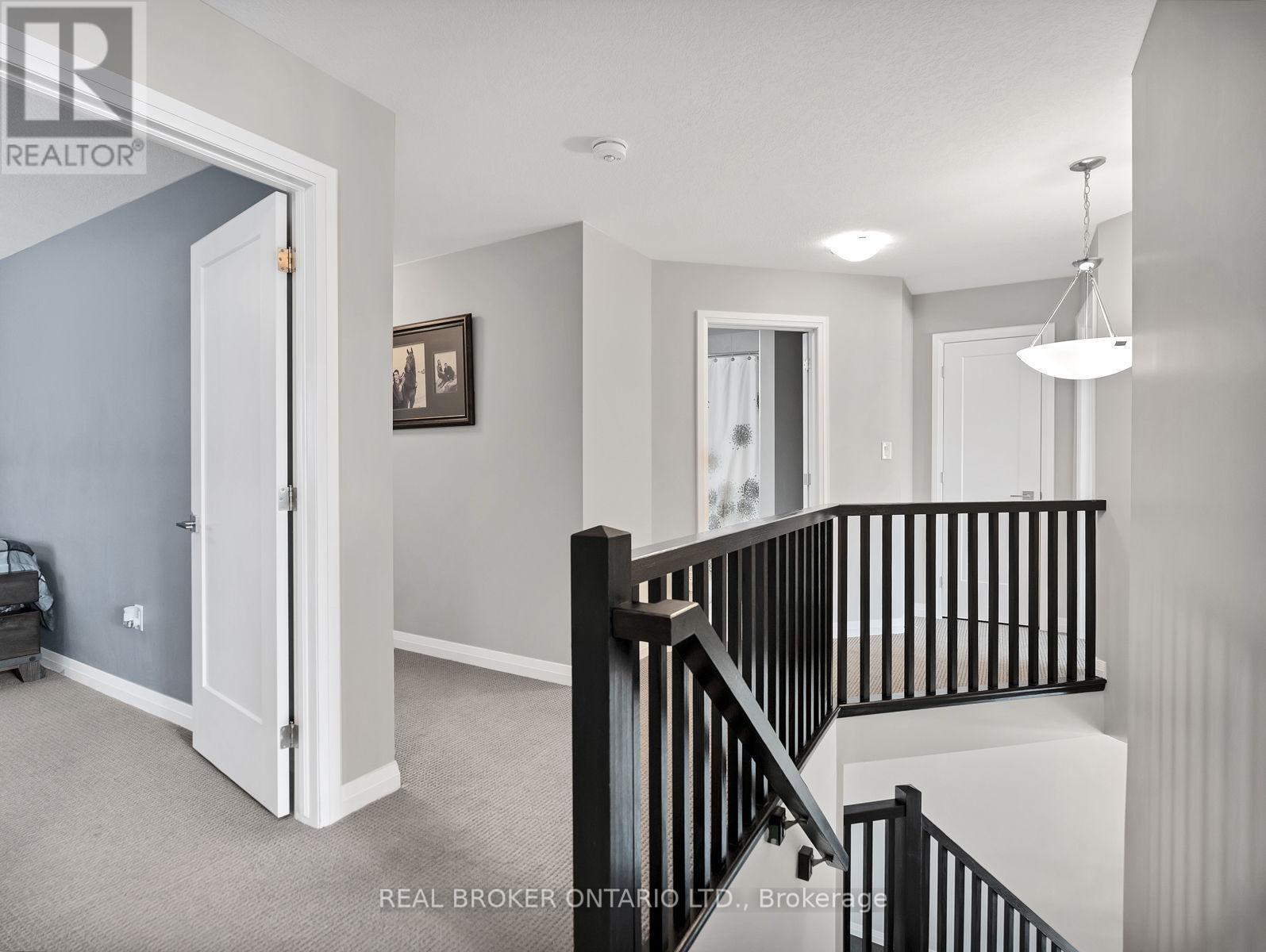 67 Lexington Avenue, Hamilton, ON - Indoor Photo Showing Other Room