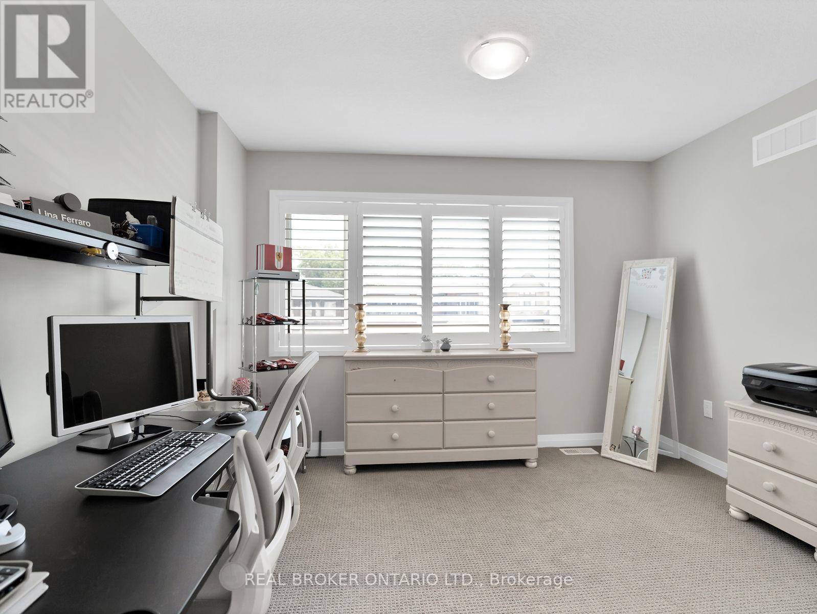 67 Lexington Avenue, Hamilton, ON - Indoor Photo Showing Office