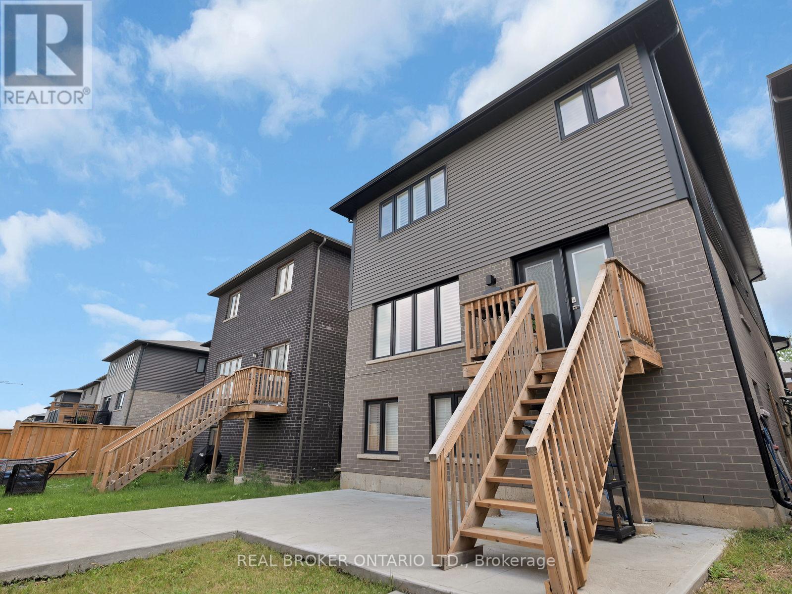 67 Lexington Avenue, Hamilton, ON - Outdoor