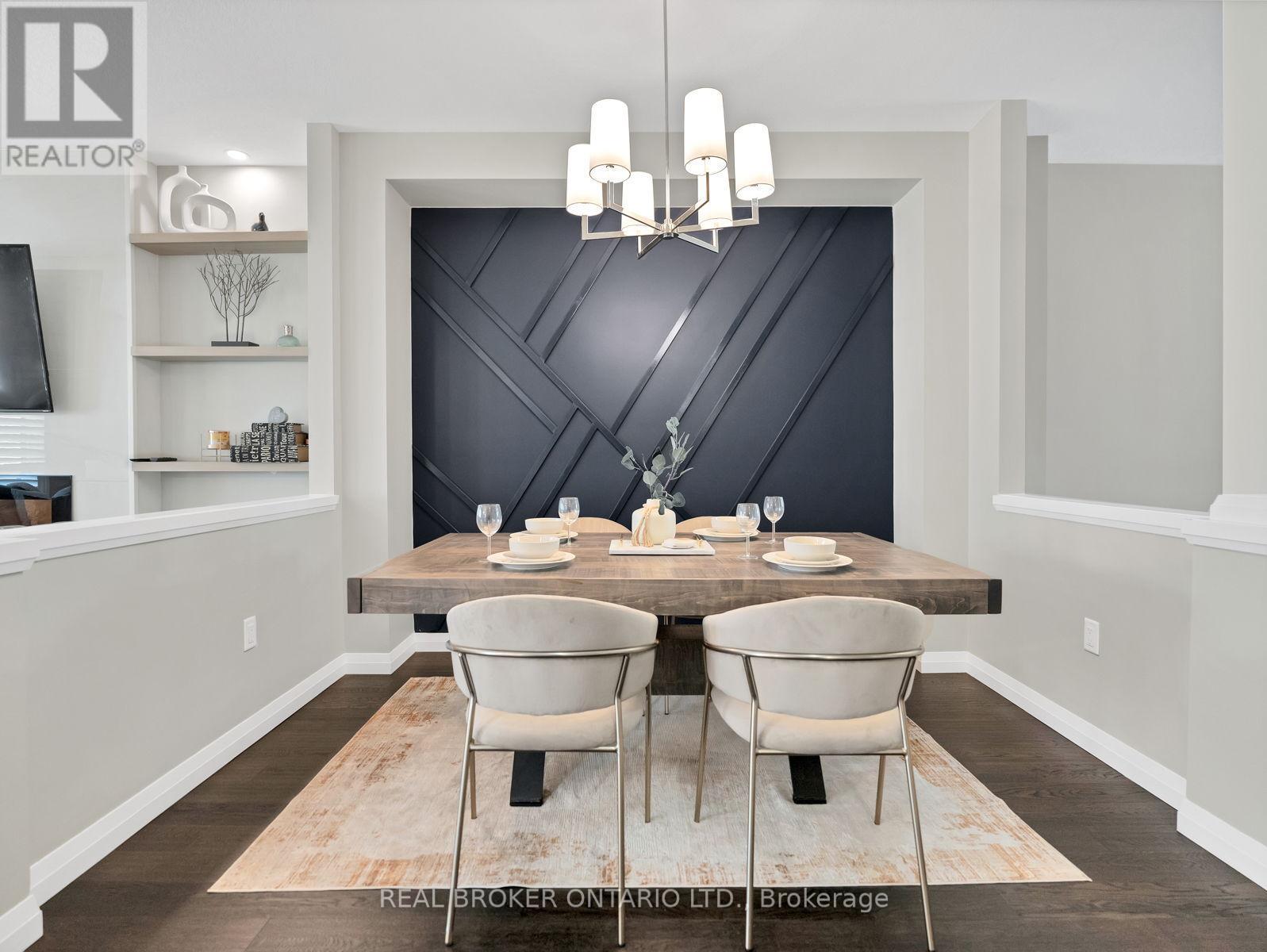 67 Lexington Avenue, Hamilton, ON - Indoor Photo Showing Dining Room