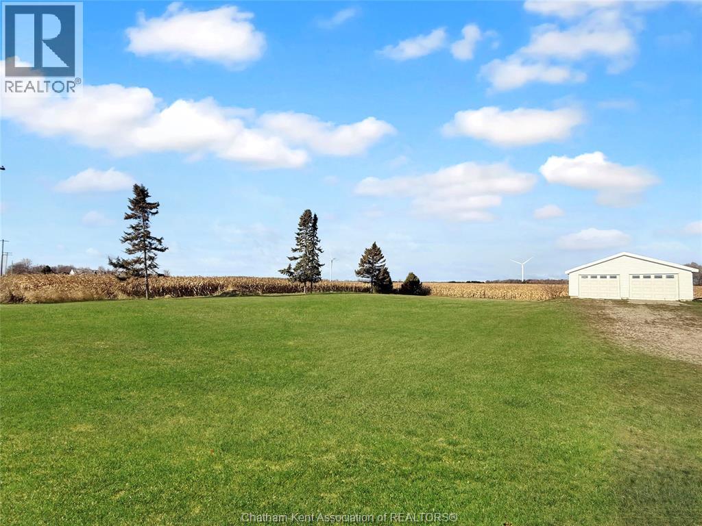 12741 Longwoods Road, Thamesville, ON - Outdoor With View
