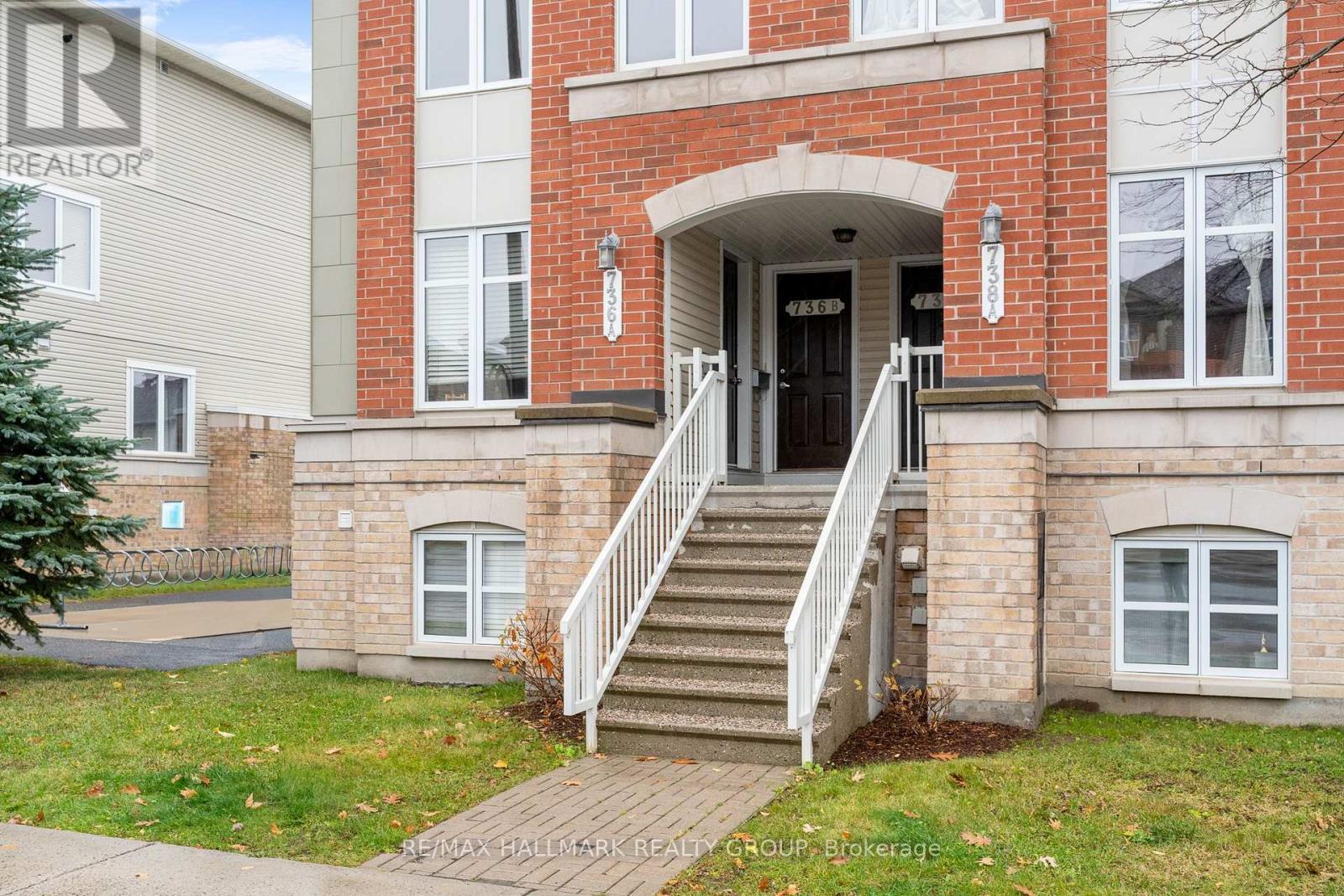 736B Chapman Mills Drive, Ottawa, ON - Outdoor With Facade