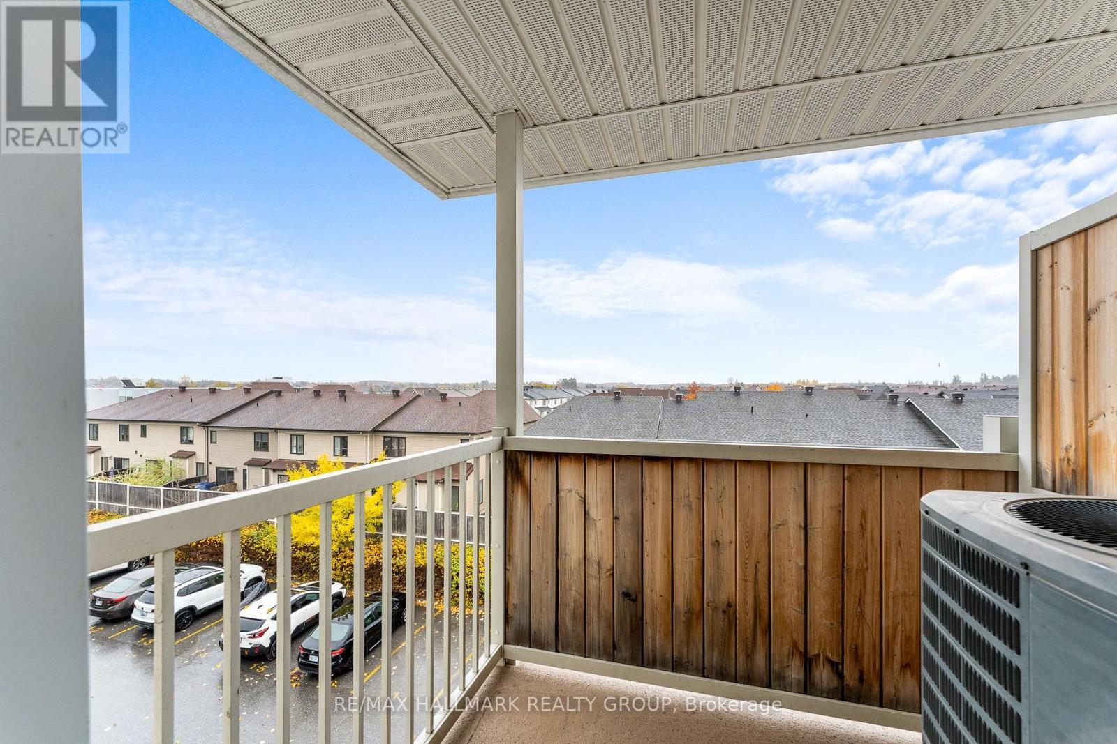 736B Chapman Mills Drive, Ottawa, ON - Outdoor With Exterior