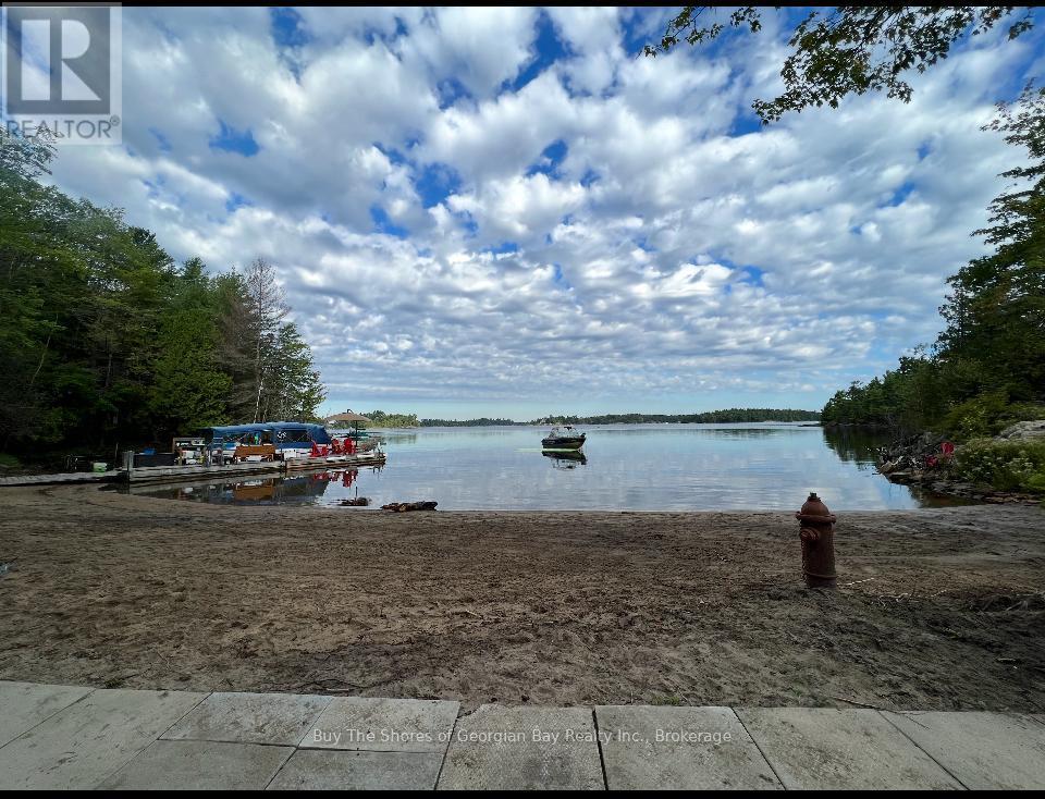 15212 Georgian Bay Shore, Georgian Bay (Baxter), ON