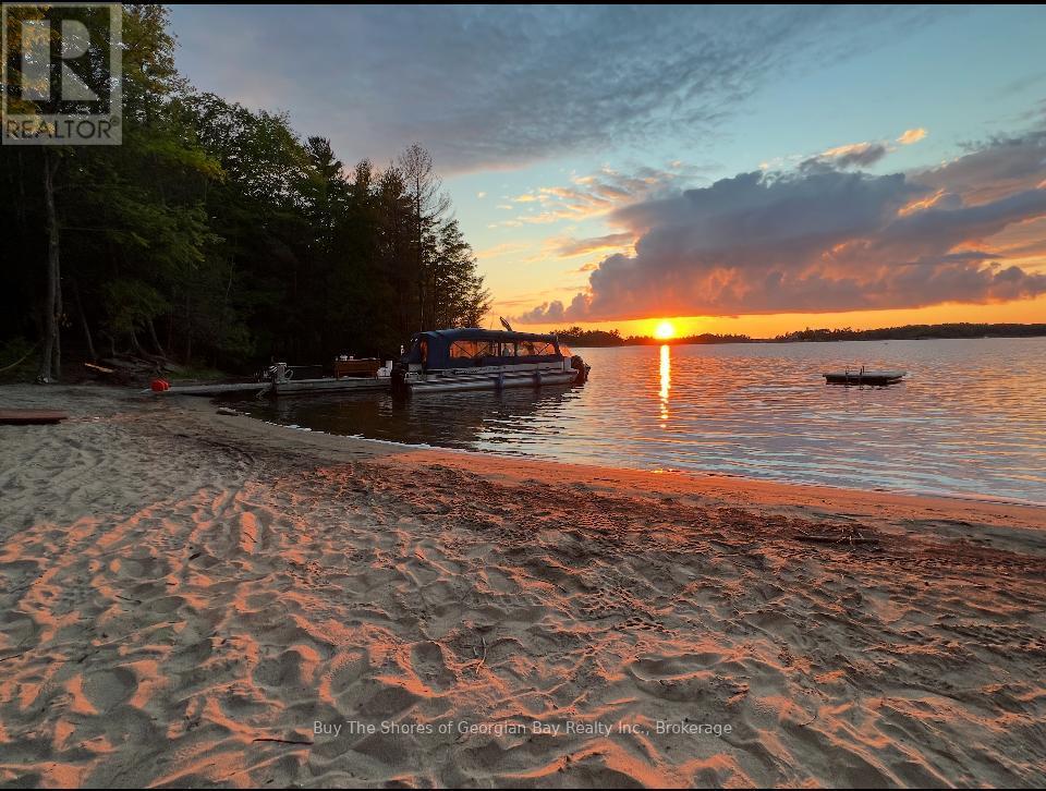 15212 Georgian Bay Shore, Georgian Bay (Baxter), ON