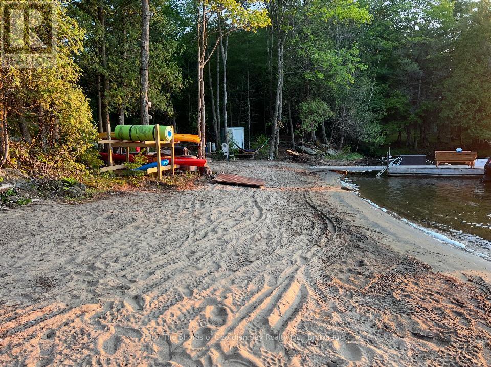 15212 Georgian Bay Shore, Georgian Bay (Baxter), ON