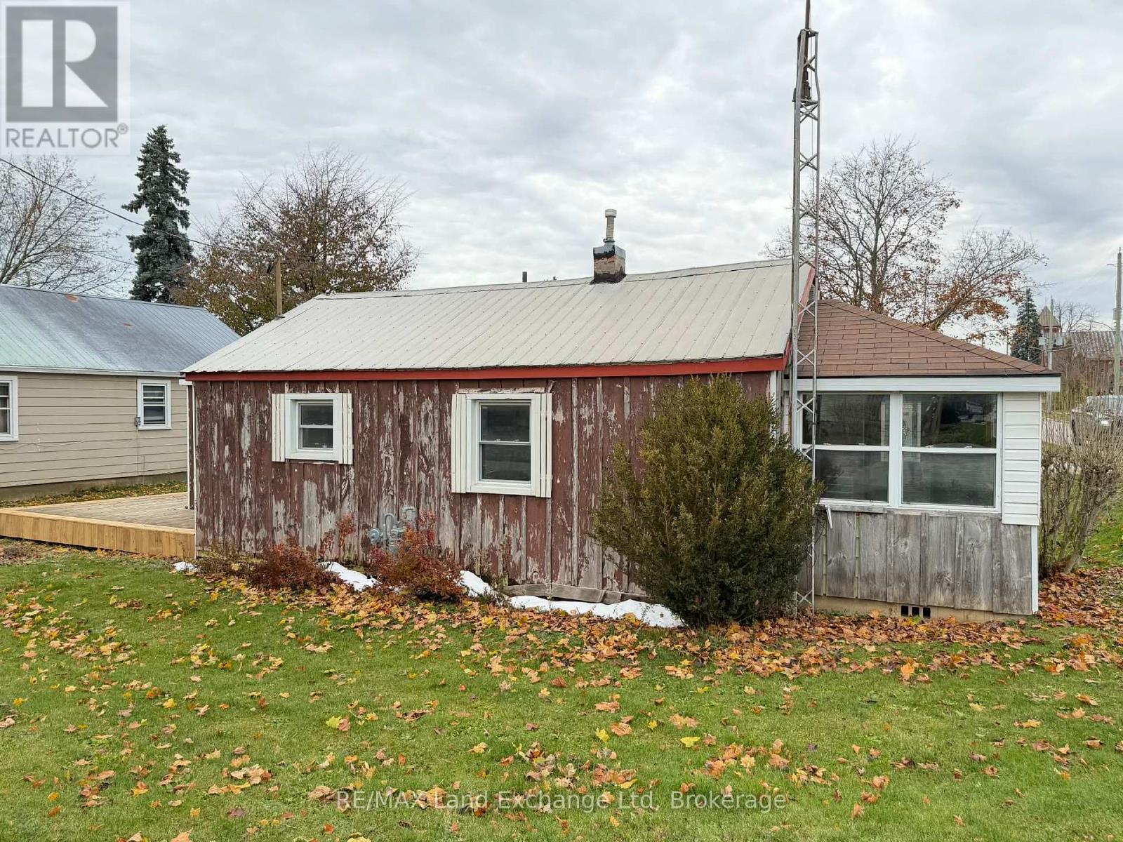 178 James Street, Central Huron (Clinton), ON - Outdoor