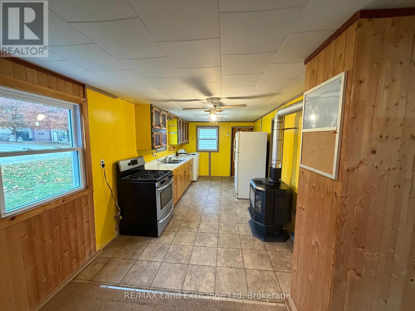 178 James Street, Central Huron (Clinton), ON - Indoor Photo Showing Other Room