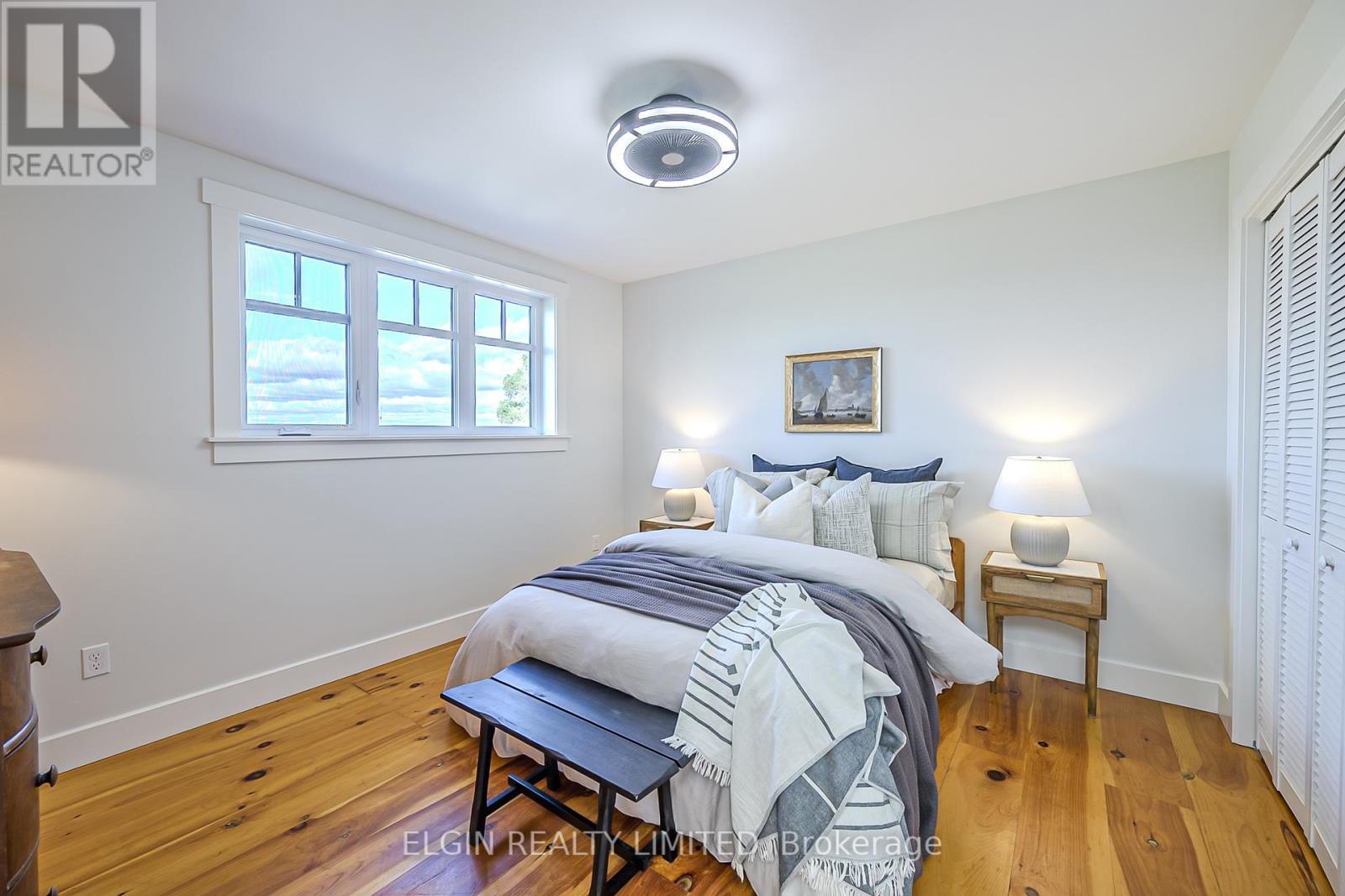 39349 Fingal Line, Southwold, ON - Indoor Photo Showing Bedroom