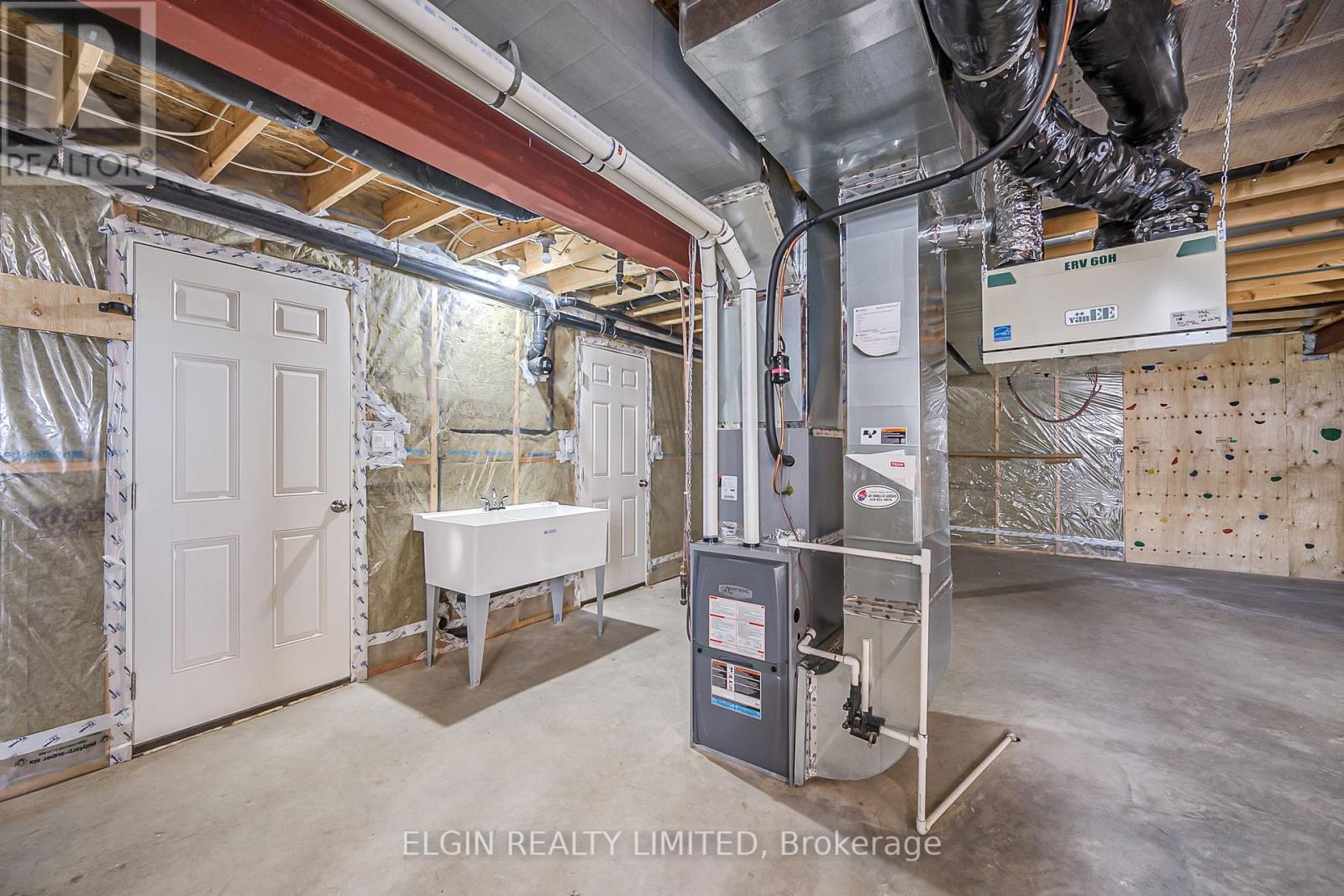 39349 Fingal Line, Southwold, ON - Indoor Photo Showing Basement