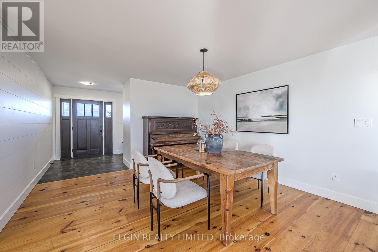 39349 Fingal Line, Southwold, ON - Indoor Photo Showing Dining Room