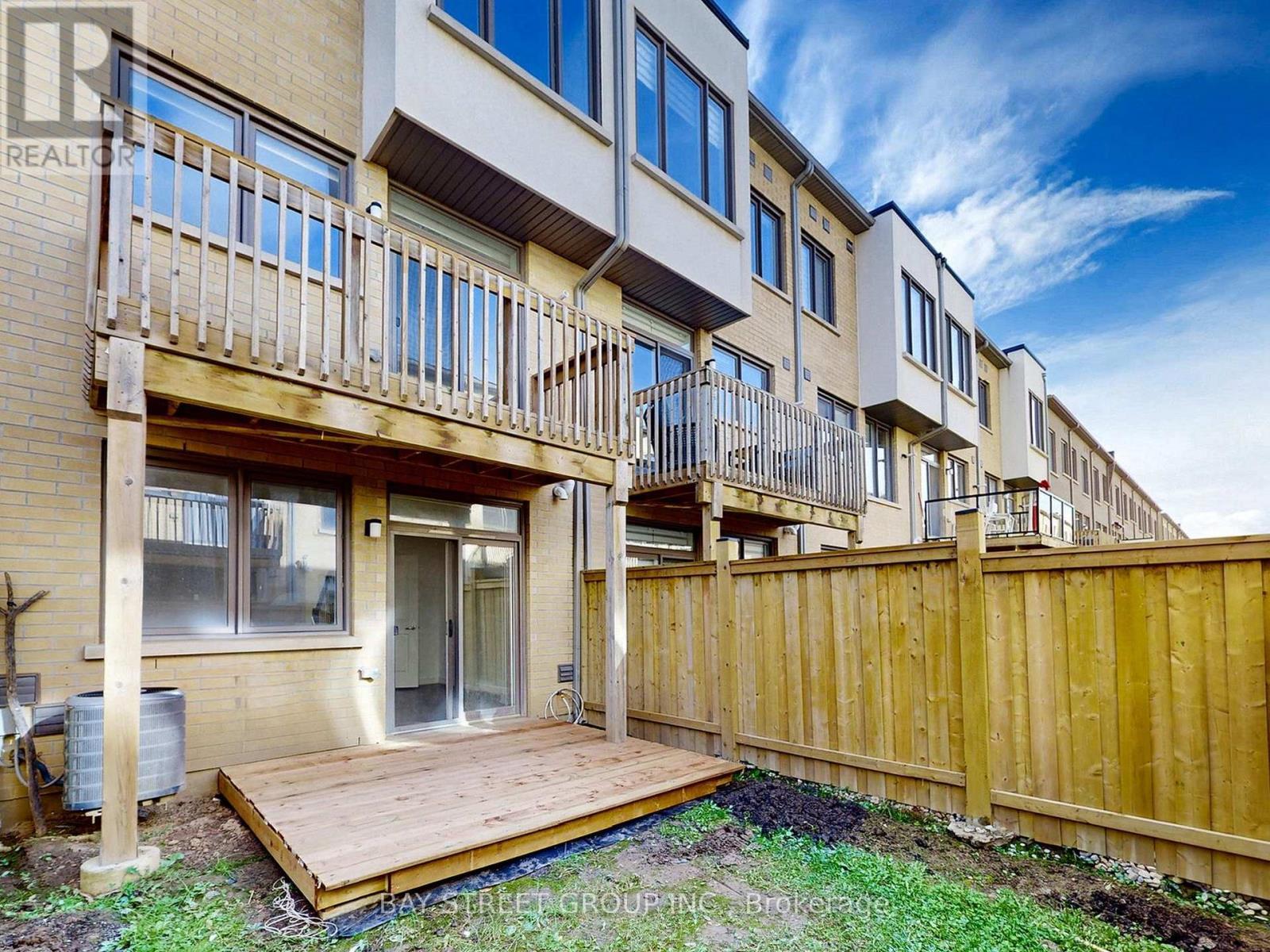 219 Huguenot Road, Oakville, ON - Outdoor With Balcony With Exterior