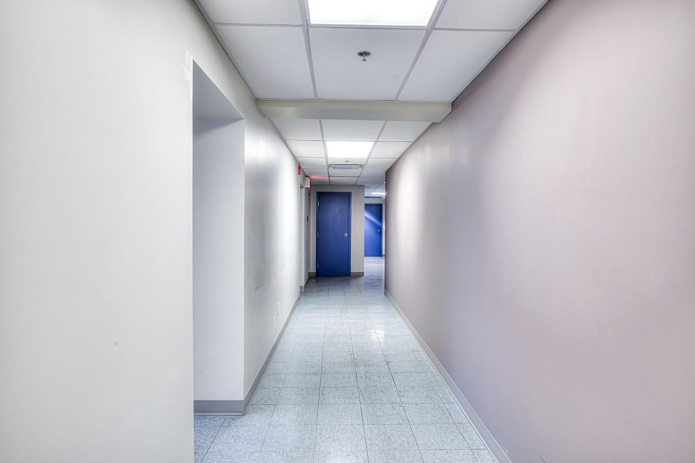 Passageway - Sous Sol-6005 Boul. Henri-Bourassa O., Montréal (Saint-Laurent), QC - Indoor Photo Showing Other Room