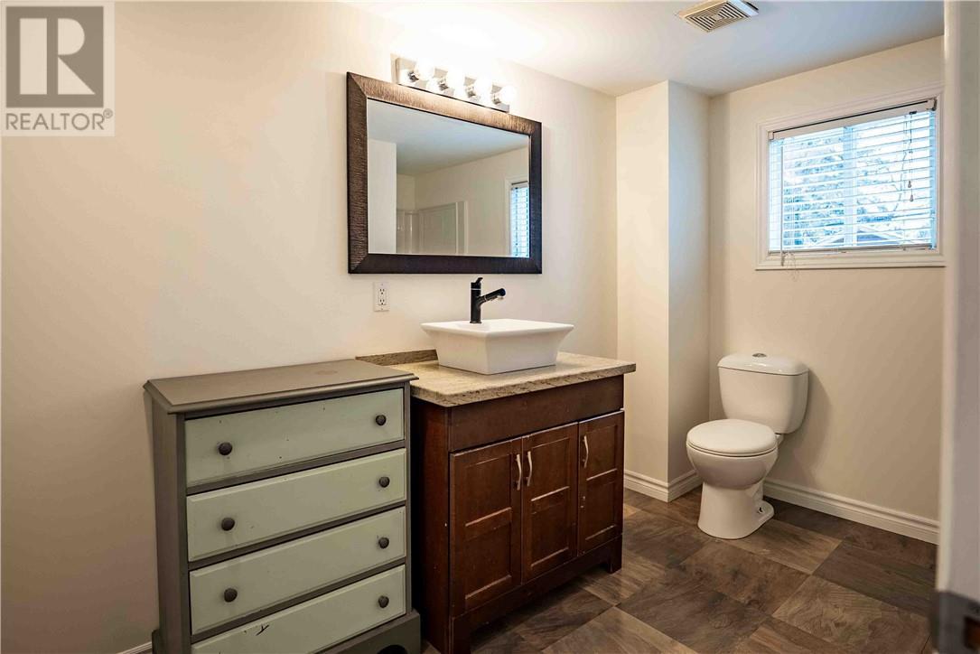 33 Church, Garson, ON - Indoor Photo Showing Bathroom