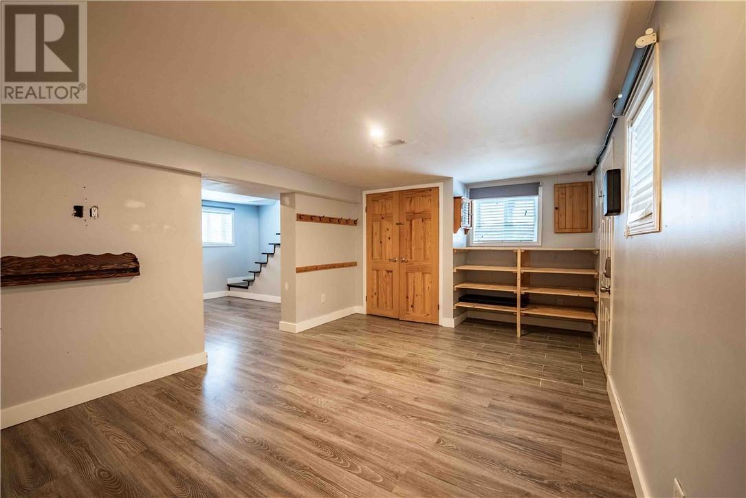 33 Church, Garson, ON - Indoor