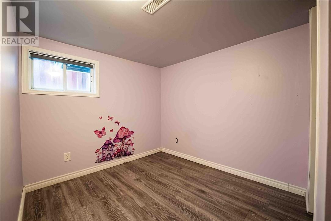 33 Church, Garson, ON - Indoor Photo Showing Other Room