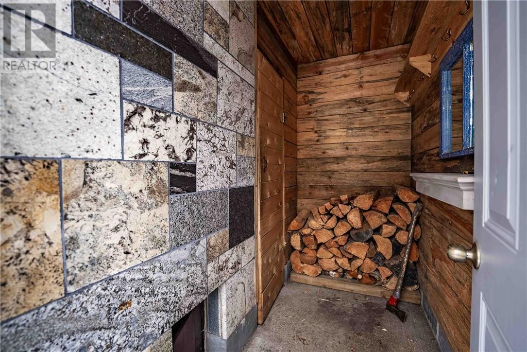 33 Church, Garson, ON - Indoor