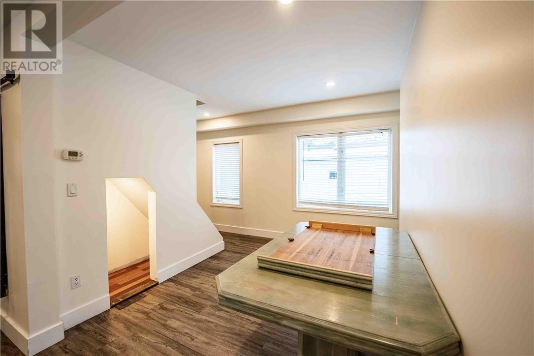 33 Church, Garson, ON - Indoor Photo Showing Other Room