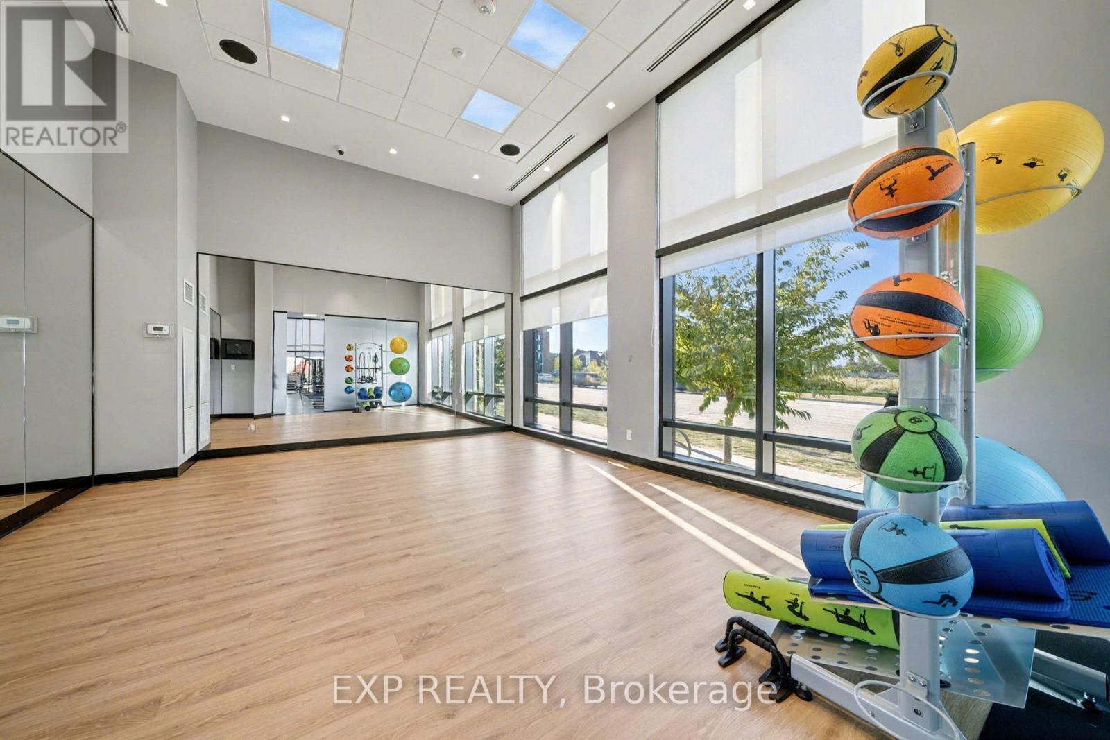 332 - 681 Yonge Street, Barrie, ON - Indoor Photo Showing Other Room