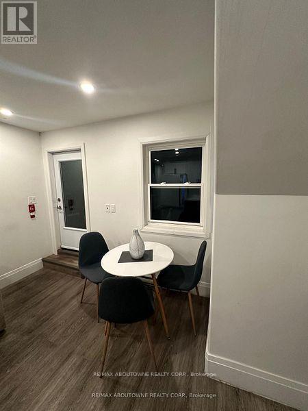 66 Wellington Street S, Hamilton, ON - Indoor