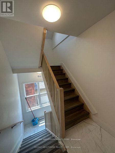 66 Wellington Street S, Hamilton, ON - Indoor Photo Showing Other Room