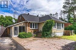 42 MILL STREET Essa, ON L3W 0V7