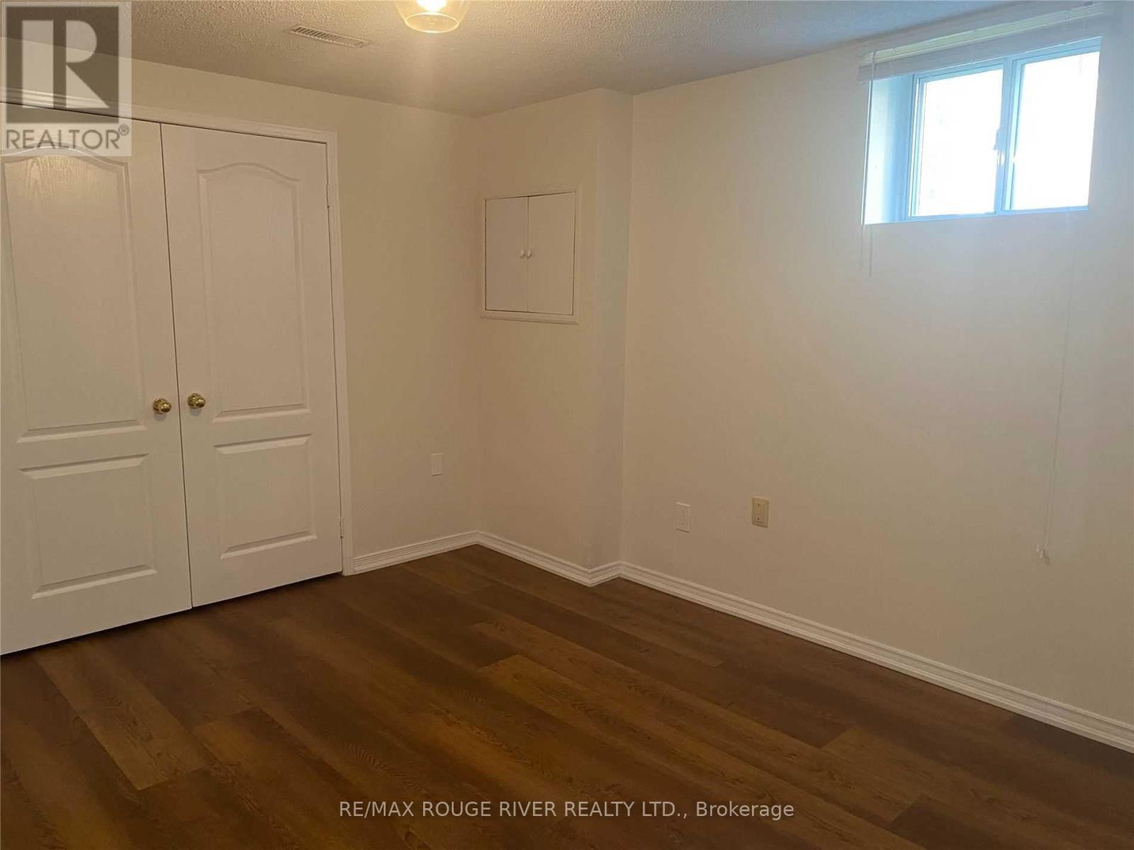 Bsmnt - 35 Meekings Drive, Ajax, ON - Indoor Photo Showing Other Room