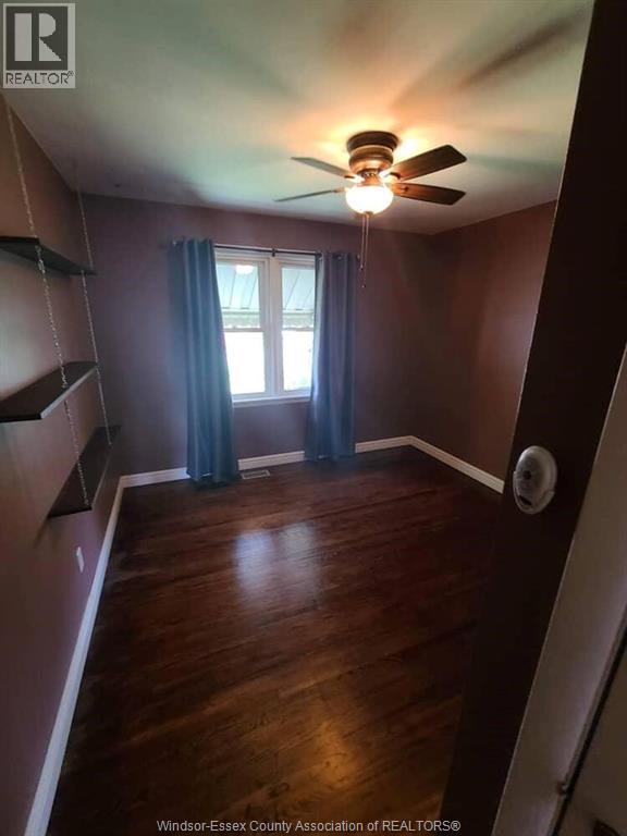 1182 Harrison Avenue, Windsor, ON - Indoor Photo Showing Other Room