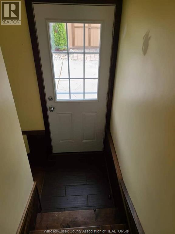 1182 Harrison Avenue, Windsor, ON - Indoor Photo Showing Other Room