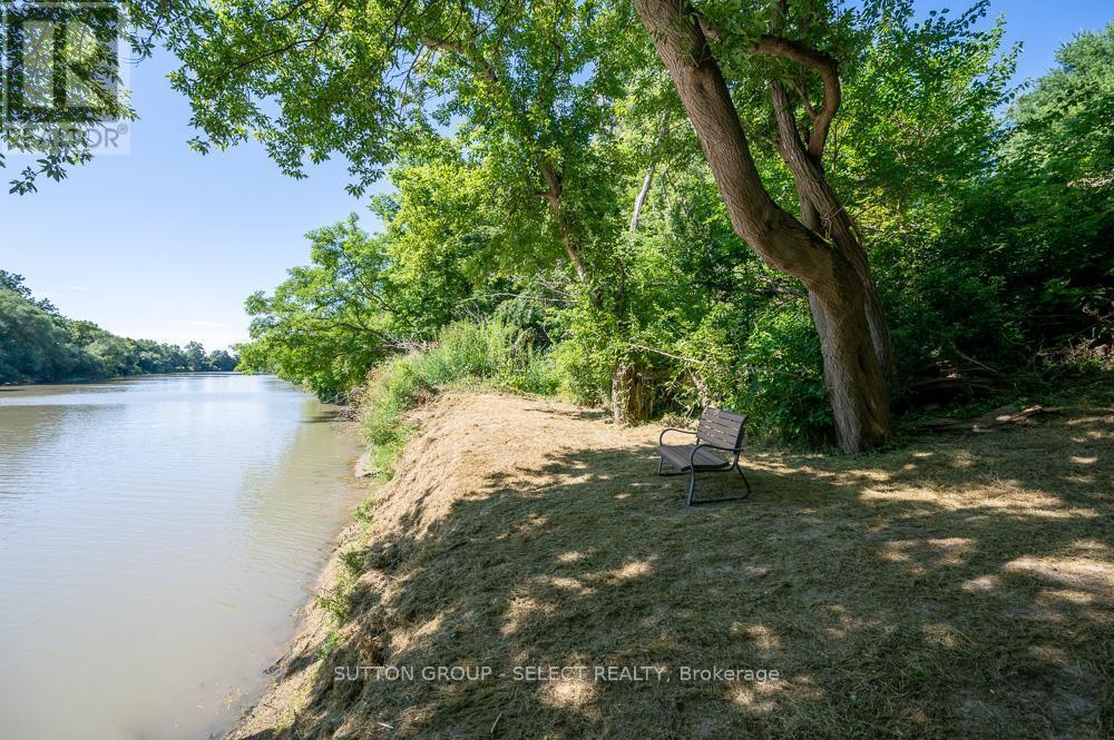 9450 Longwoods Road, Chatham-Kent (Chatham), ON - Outdoor With Body Of Water With View