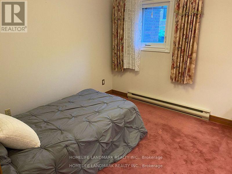 583 Edinburgh Road, Guelph, ON - Indoor Photo Showing Bedroom