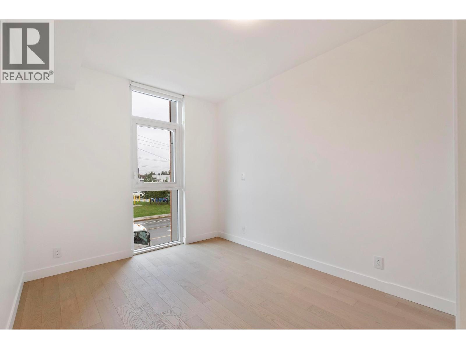 3352 Richter Street, Kelowna, BC - Indoor Photo Showing Other Room