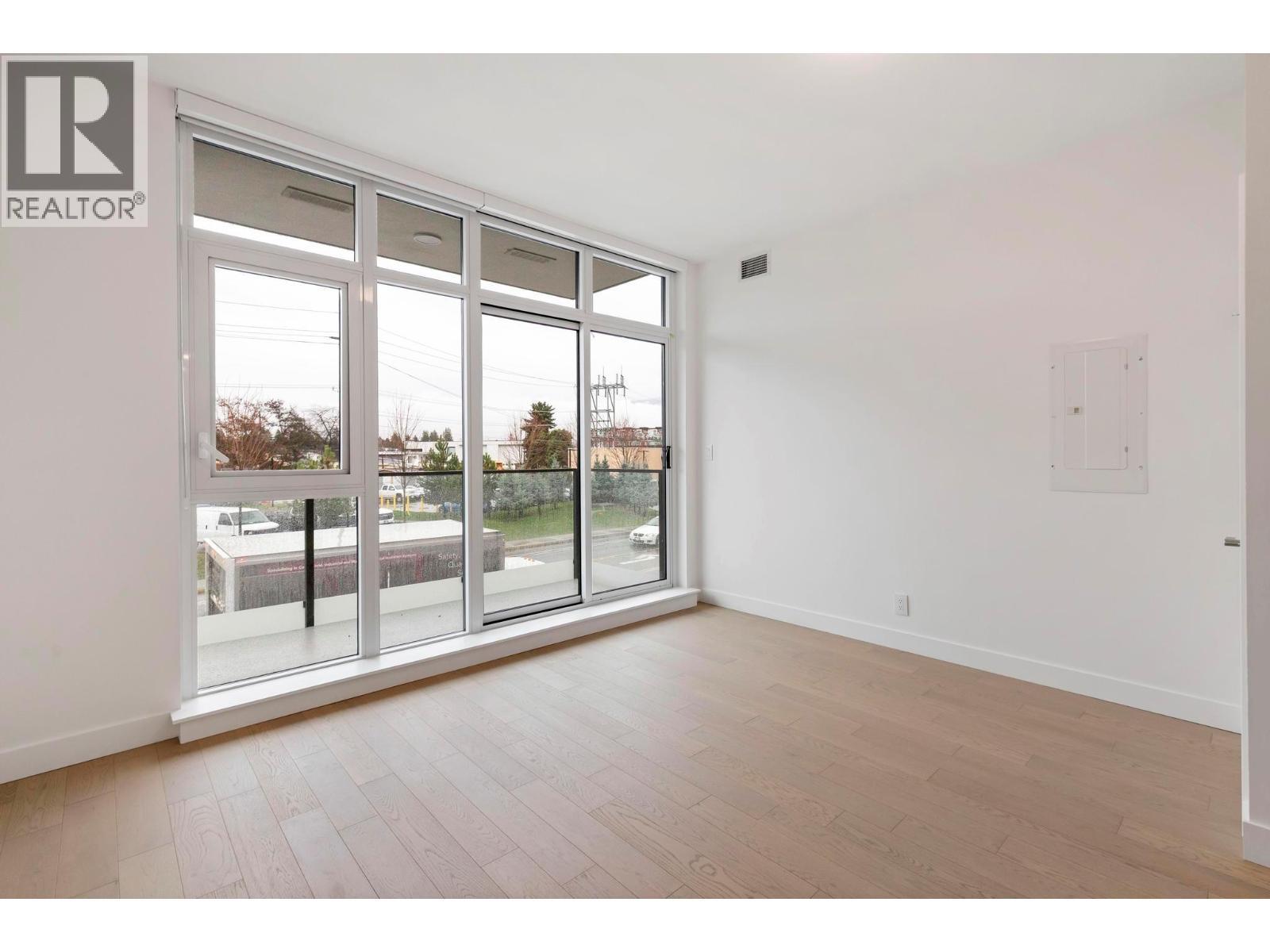 3352 Richter Street, Kelowna, BC - Indoor Photo Showing Other Room