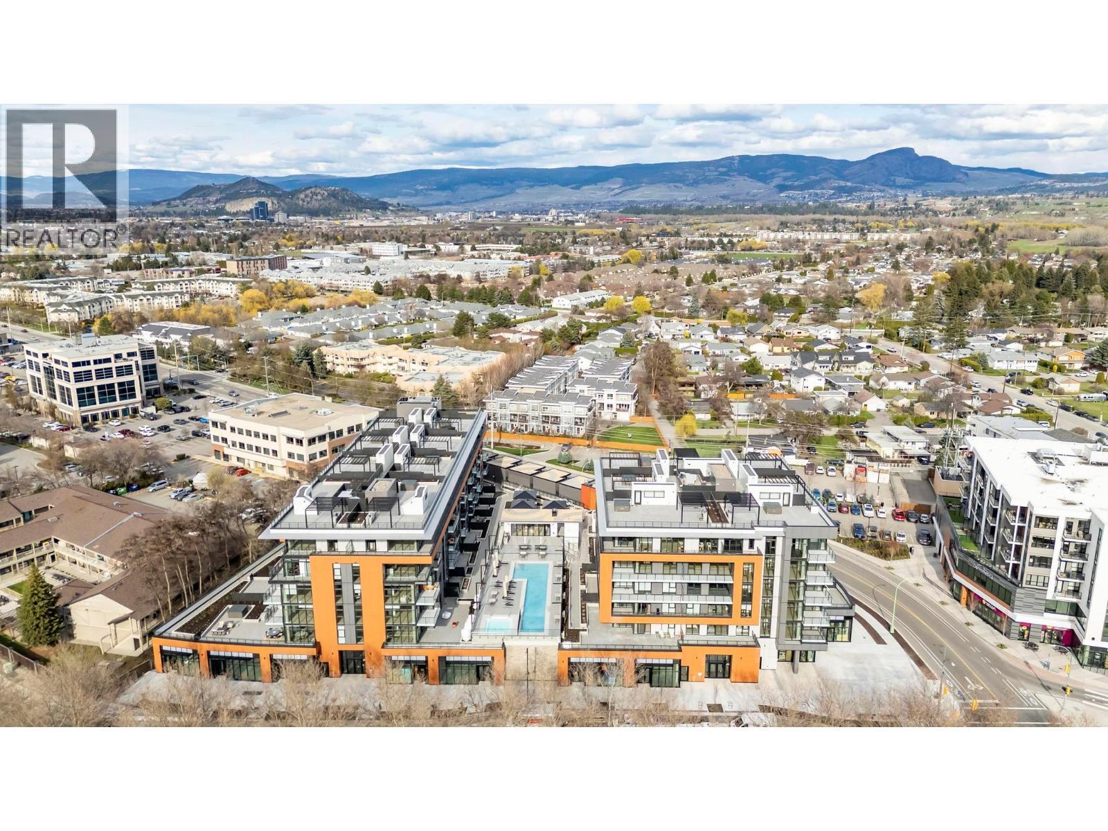3352 Richter Street, Kelowna, BC - Outdoor With View