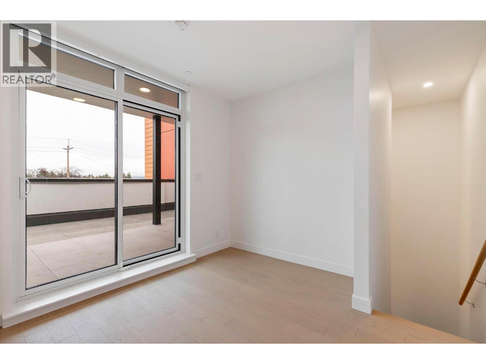 3352 Richter Street, Kelowna, BC - Indoor Photo Showing Other Room