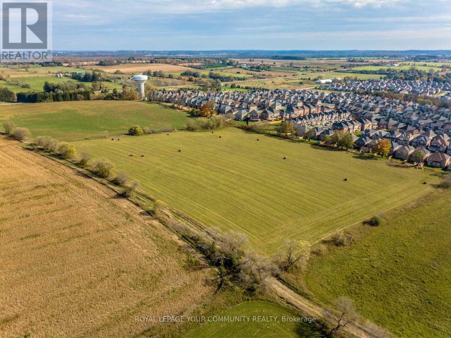 19617 Centre Street, East Gwillimbury, ON