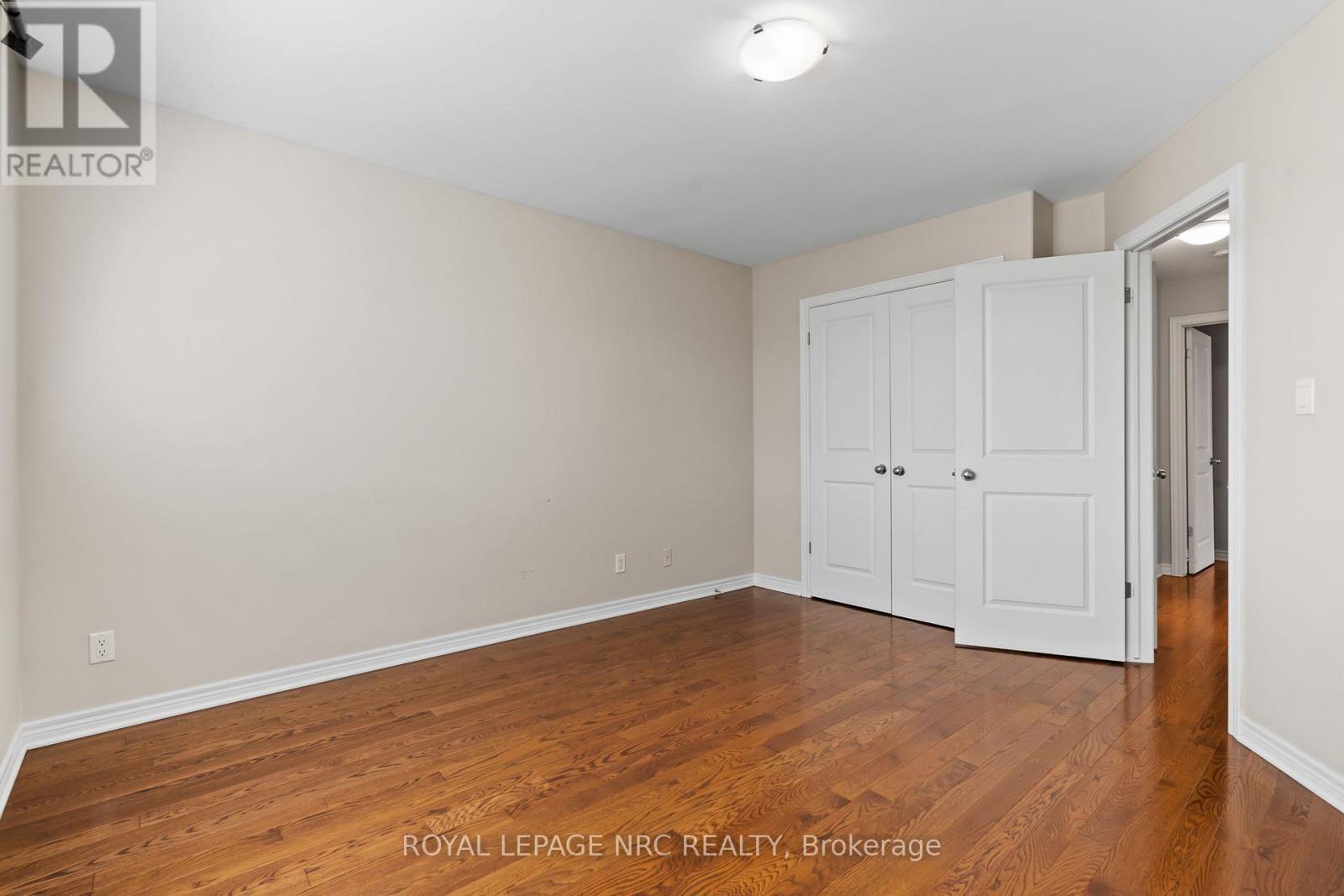 8710 Milomir Street, Niagara Falls, ON - Indoor Photo Showing Other Room