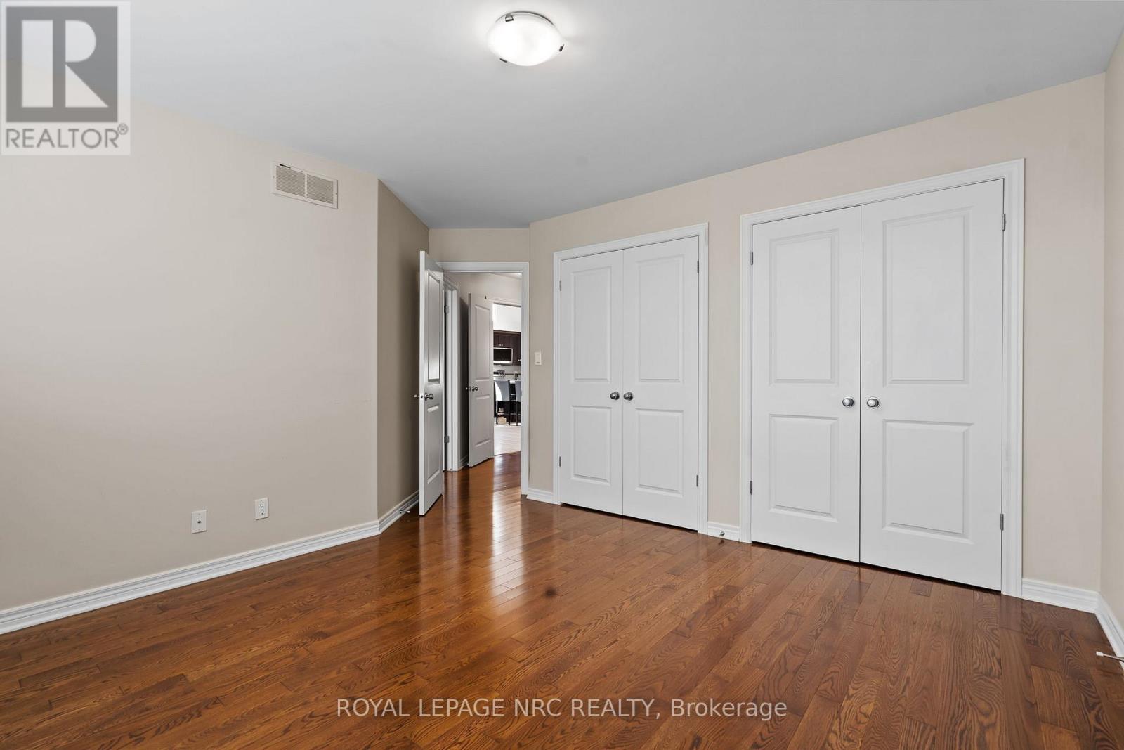 8710 Milomir Street, Niagara Falls, ON - Indoor Photo Showing Other Room