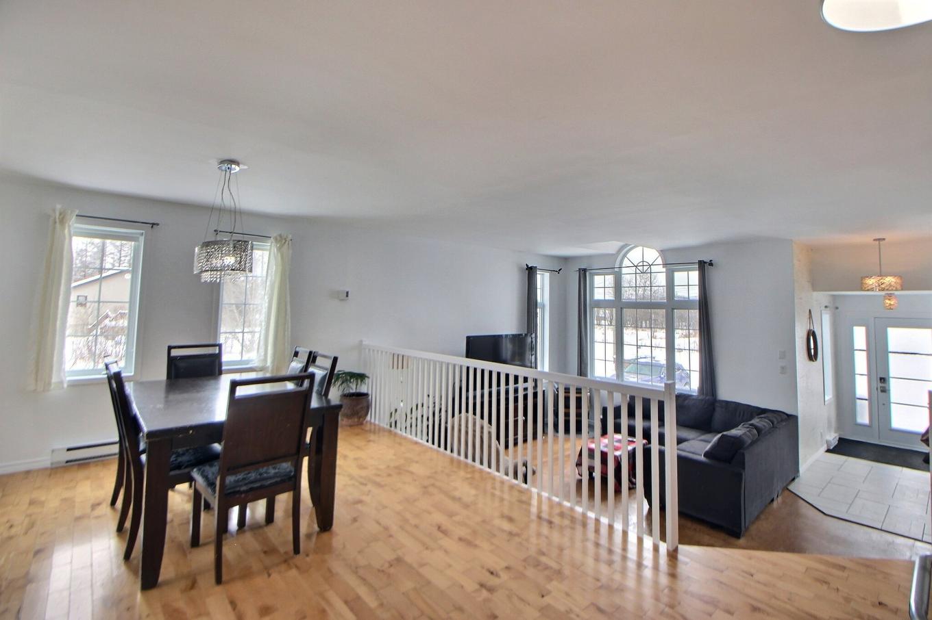 Dining room - 226 8E-Et-9E-Rang O., Sainte-Gertrude-Manneville, QC - Indoor Photo Showing Dining Room
