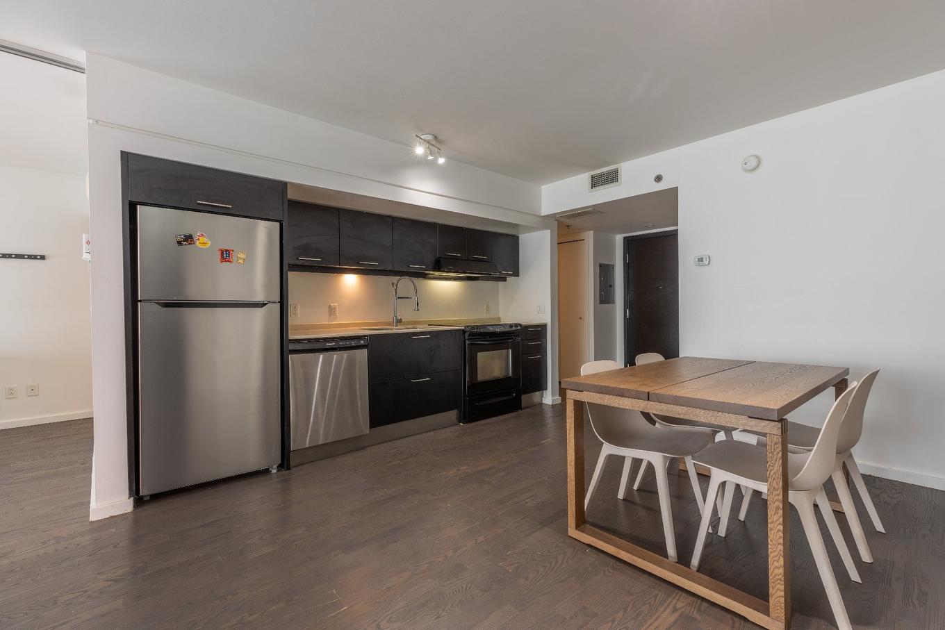 Dining room - 1109-350 Boul. De Maisonneuve O., Montréal (Ville-Marie), QC - Indoor