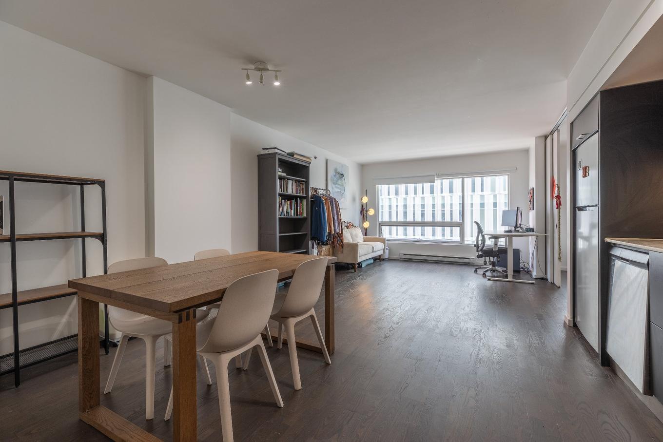 Dining room - 1109-350 Boul. De Maisonneuve O., Montréal (Ville-Marie), QC - Indoor